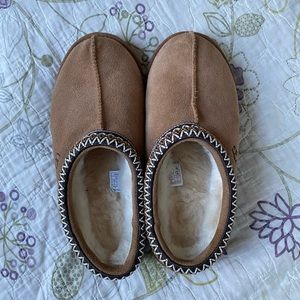 UGG Tasman slippers PERFECT condition